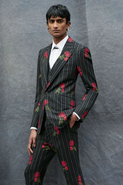 Look 26